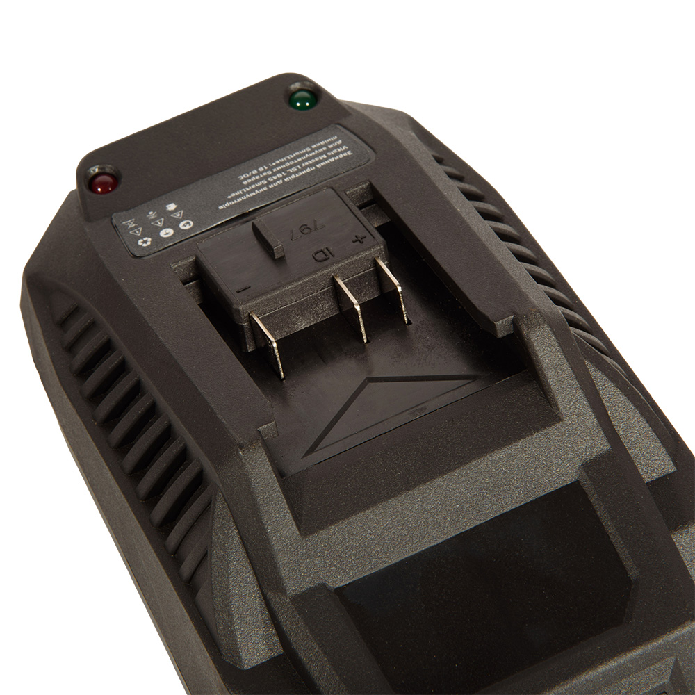 Зарядний пристрій для акумуляторів Vitals Master LSL 1845 SmartLine+ 